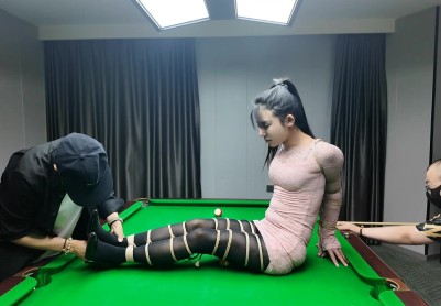 【一绳所爱】杨若琳台球厅