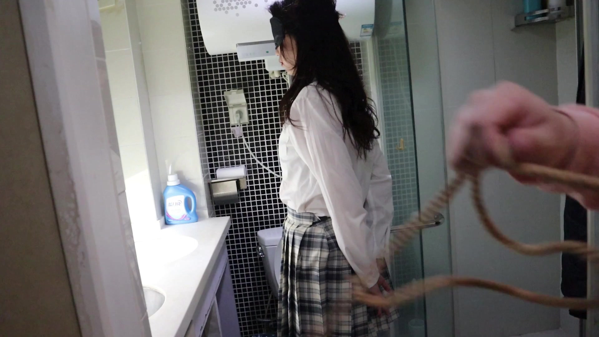 7544.mp4-1.jpg