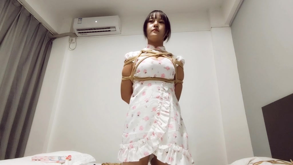 8327.mp4-9.jpg