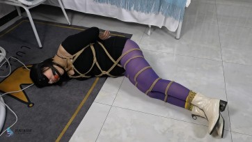 【JS】【李然】《绑架老女人》女人被BT男入室绑架TJ/棉袜/短靴/足J/棒棒刺激GC