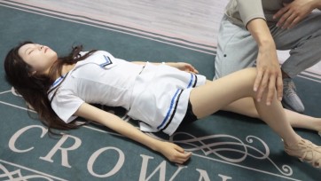 【得意客】女学生陷入沉睡1