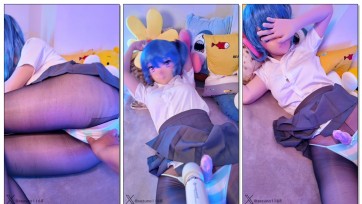 【kigurumi】被攝影師玩弄反過來欺負對方