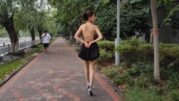 【一绳所爱】陈婧舒户外，10cm高跟，扎带捆拇指，散步逛街戴口球