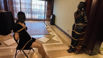【枫叶工作室】《残酷的绑架案》下，得救的小智雪婉遭遇报复，丝袜套头驷马捆绑+柱缚椅缚