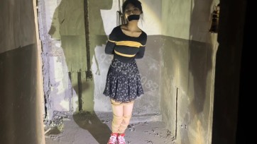 【欢乐谷原创】废弃房屋捆绑悬吊调教之放置过夜完整深度版