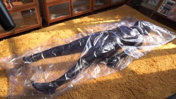 【闪闪工作室】全身热缩膜- 紧缚闷热 - 人形玩偶的二氧化碳地狱