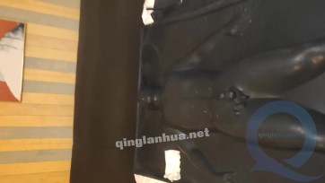 【小石头工作室】小贱狗在真空床里带锁被榨精射后责，被乳夹夹得奶奶疼同时还被用湿毛巾水刑窒息tk，出来的时候全身湿透瘫软