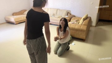 【龙飞绳艺】我心里有点担心，大学生体验剧情 等下绑她们不配合真么办，看他们心里紧张，害怕又有点兴奋的表情看起来真的是爽