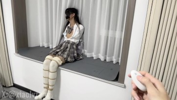 【恋鱼日记】小鱼回国第一次调教 直臂驷马乳夹震动 拍子sp最后再强高