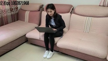 【一往情深】深度玩脚猥亵女上司