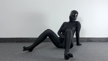 【无脑鱼工作室】少女的紧身衣初体验 - Zentai全包蒙眼 - 紧身摩擦 - 玩具自嗨