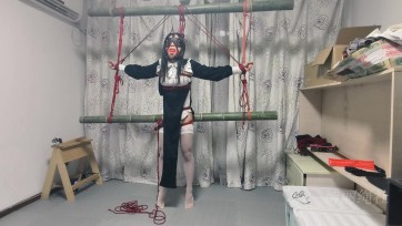 【博丽绳社】男娘修女强制踮脚罚站 放置榨精
