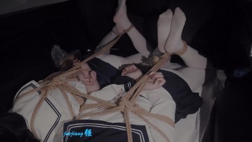 【倔强】小舞伊伊的紧缚日记 双人外出体验