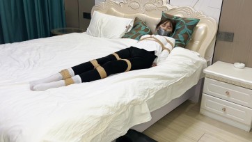 【默示录】【TT】瑜伽裤+白袜，胶带、口球轮番使用~