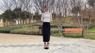 【也许清风】高挑气质女白领