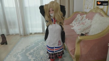 【红鲤鱼】《女神异闻录5之如果高卷杏遇到假摄影师上集》，混血美模被摄像师强行拍蒙眼封住的绳片