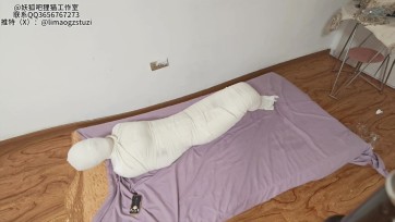 【狸猫工作室】女女绷带全包木乃伊，先丝袜全包再绷带，泳帽息窒，郊狼皮革头套小话筒
