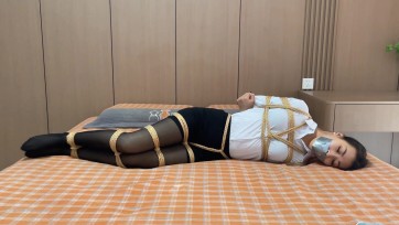 【云雀工作室】诺米的堵嘴捆绑，丝袜全包