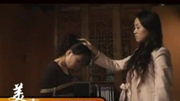 【丽柜美束】白领爱玩调教-琳达 雯雯