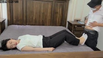 【一往情深】恋足狂魔之《我和健身女教练的艳遇》