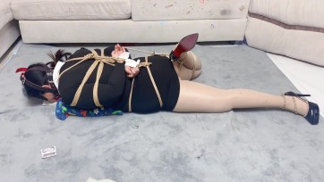 【可乐inrey】驷马单腿捆绑，羊具入体，棒棒催热，O爆收尾，暗暗忍受一切